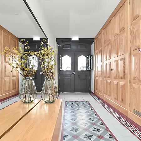 Augusta Apartment