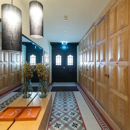 Augusta Apartment