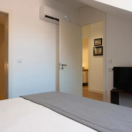 Augusta Apartment