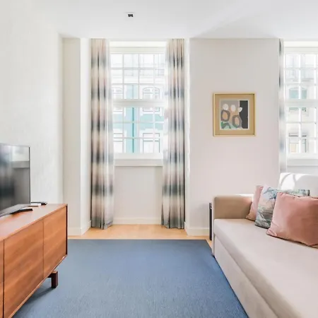 Augusta Apartment Lisbon