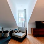 Augusta Appartement Lissabon